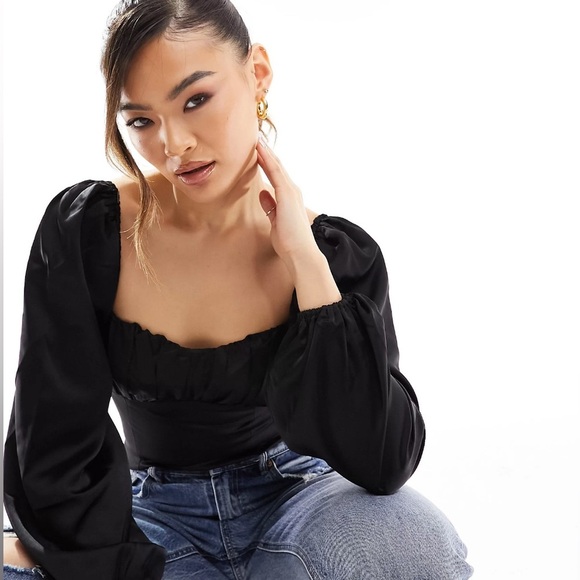 Abercrombie & Fitch Tops - Abercrombie + Fitch | Pleated Long Sleeve